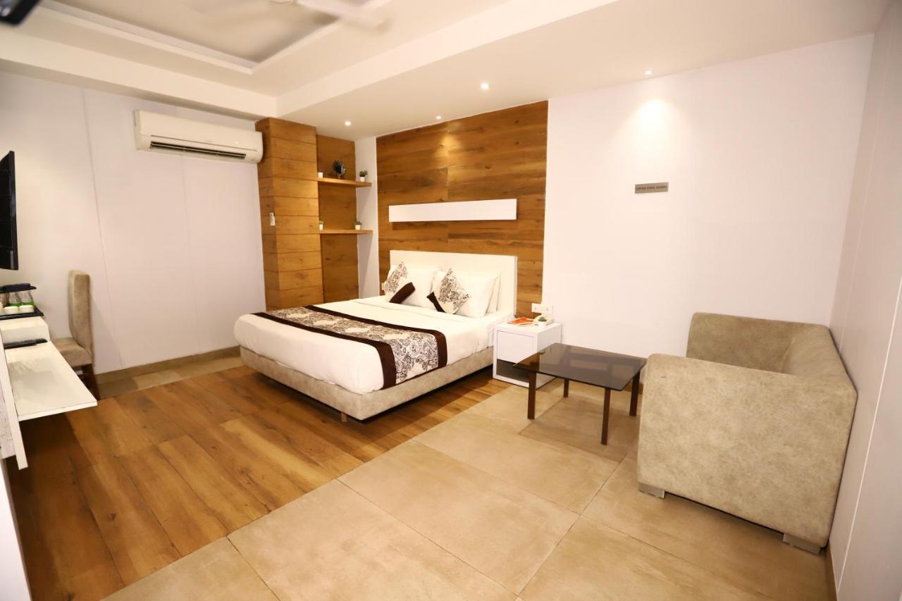 Hotel Stanley By Foxi Group- Near Delhi International Airport 뉴델리 외부 사진
