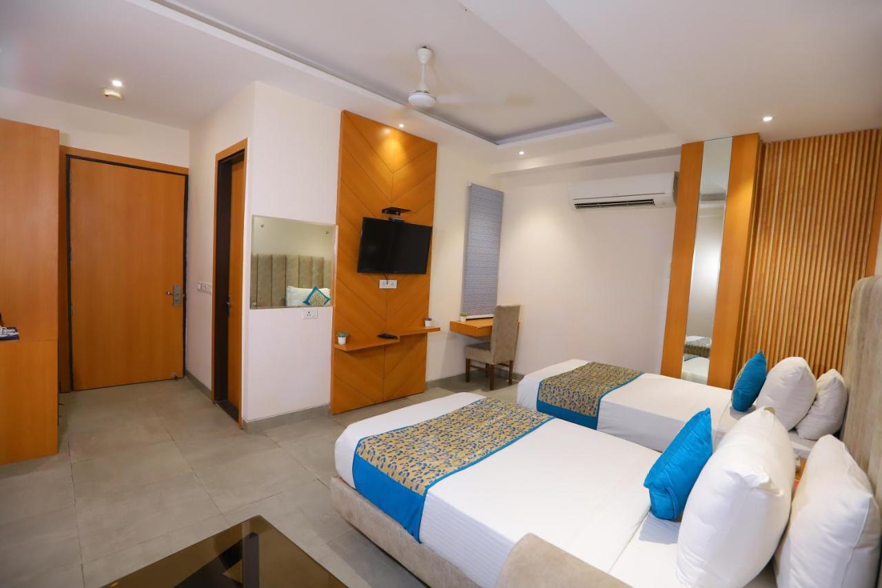 Hotel Stanley By Foxi Group- Near Delhi International Airport 뉴델리 외부 사진
