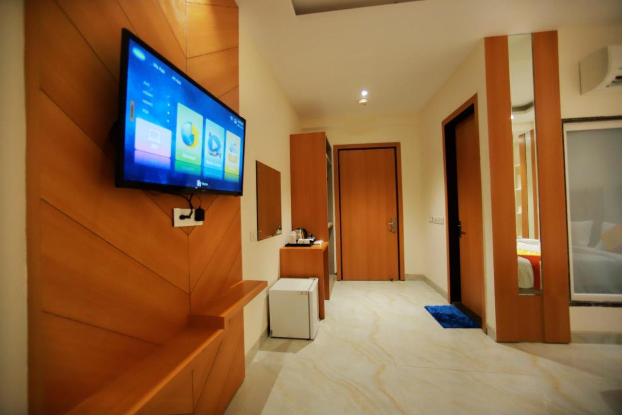 Hotel Stanley By Foxi Group- Near Delhi International Airport 뉴델리 외부 사진