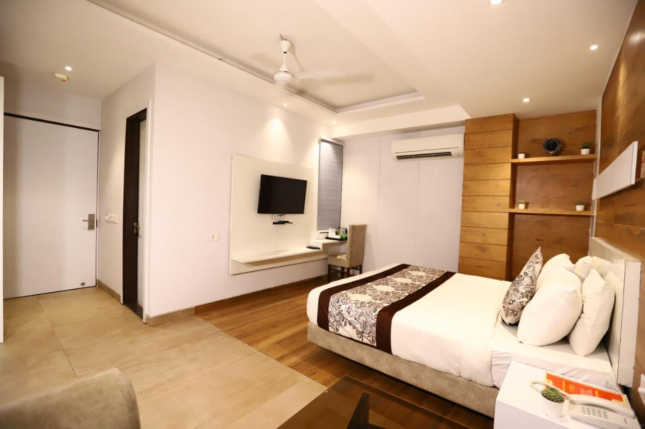 Hotel Stanley By Foxi Group- Near Delhi International Airport 뉴델리 외부 사진