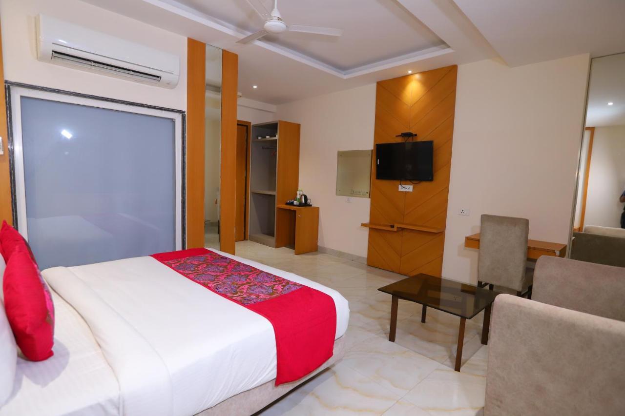 Hotel Stanley By Foxi Group- Near Delhi International Airport 뉴델리 외부 사진