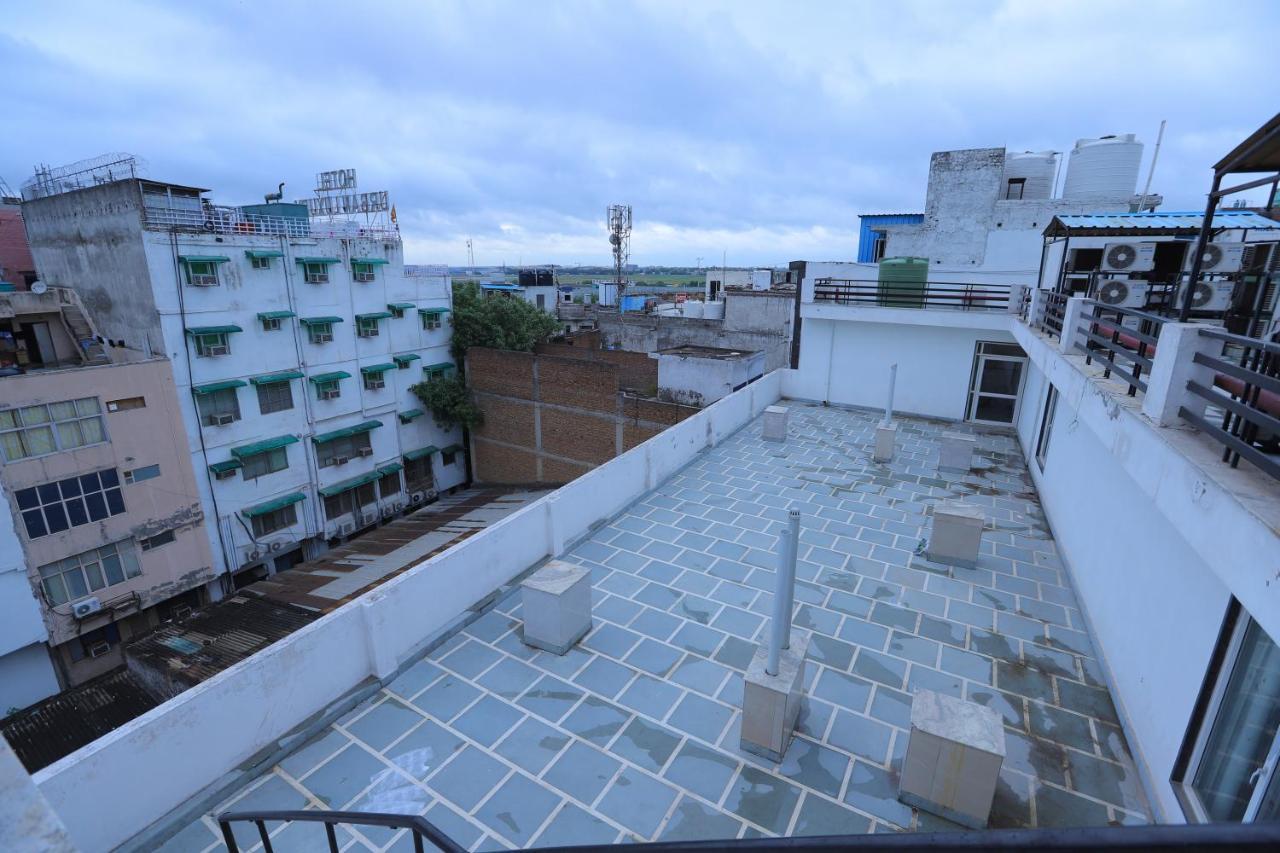 Hotel Stanley By Foxi Group- Near Delhi International Airport 뉴델리 외부 사진
