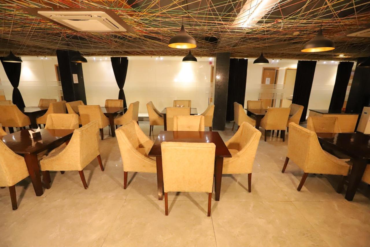 Hotel Stanley By Foxi Group- Near Delhi International Airport 뉴델리 외부 사진