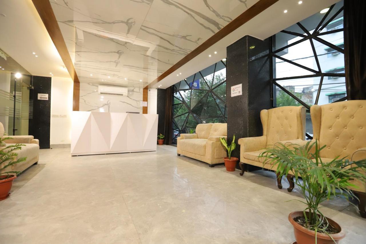 Hotel Stanley By Foxi Group- Near Delhi International Airport 뉴델리 외부 사진