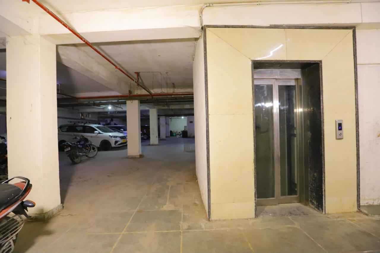 Hotel Stanley By Foxi Group- Near Delhi International Airport 뉴델리 외부 사진